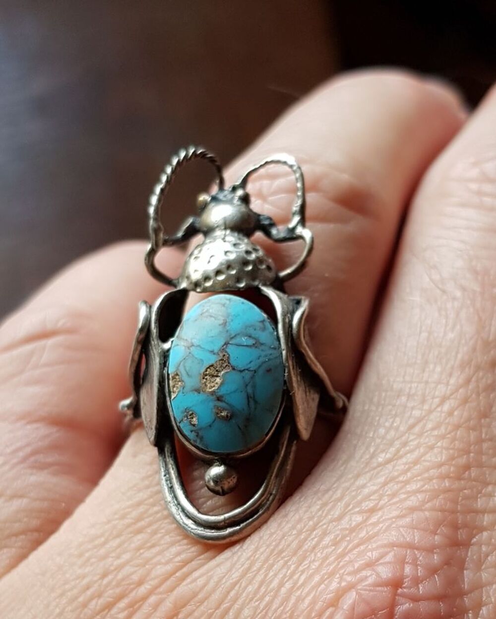 Superbe anneau insecte cisel&eacute; en Argent avec pierre veritabl Bijoux et montres