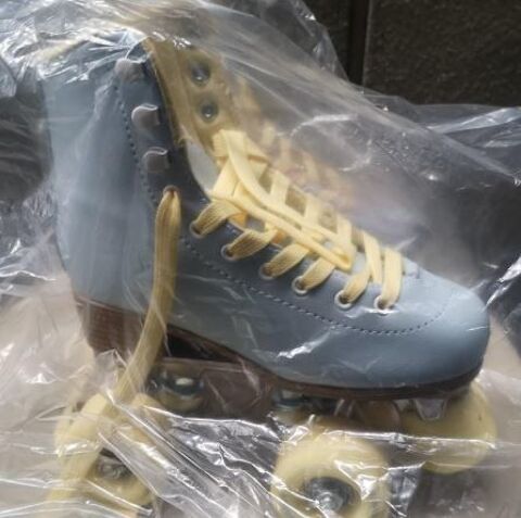 PATINS A ROULETTE IMPALA 6 Paris 1 (75)