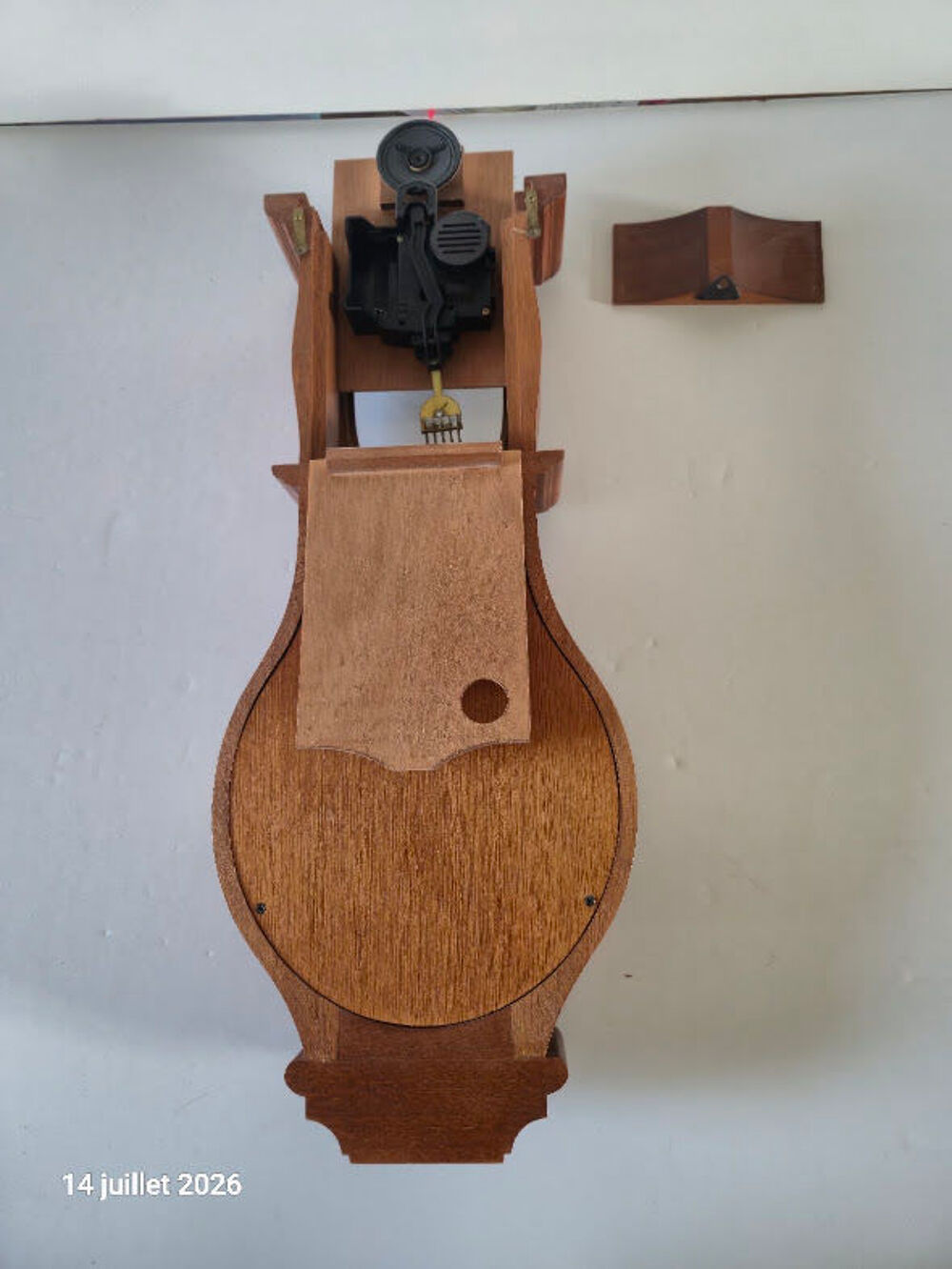 Horloge Comtoise murale &eacute;lectrique ( pile) dans son bo&icirc;tier Décoration