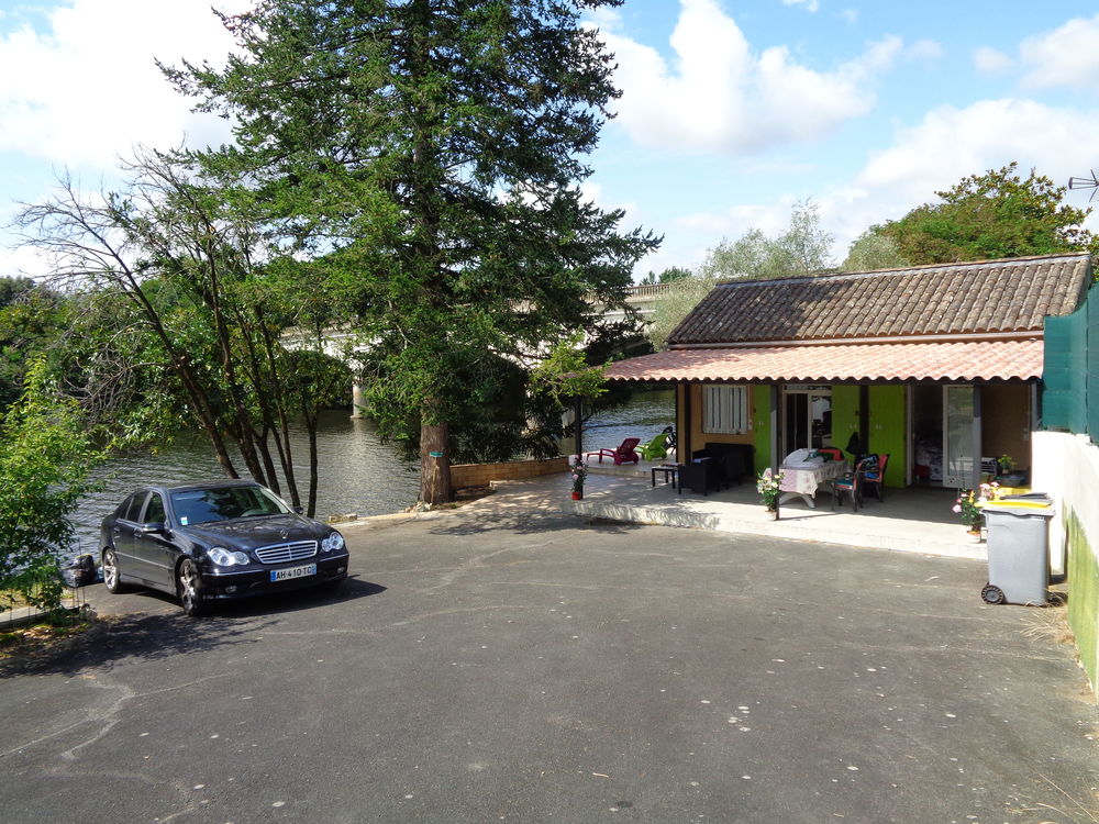 Vente Maison PEPITE DIRECT BORD RIVIERE ET CANAL NON INONDABLE-REPOS-PECH Laveissière