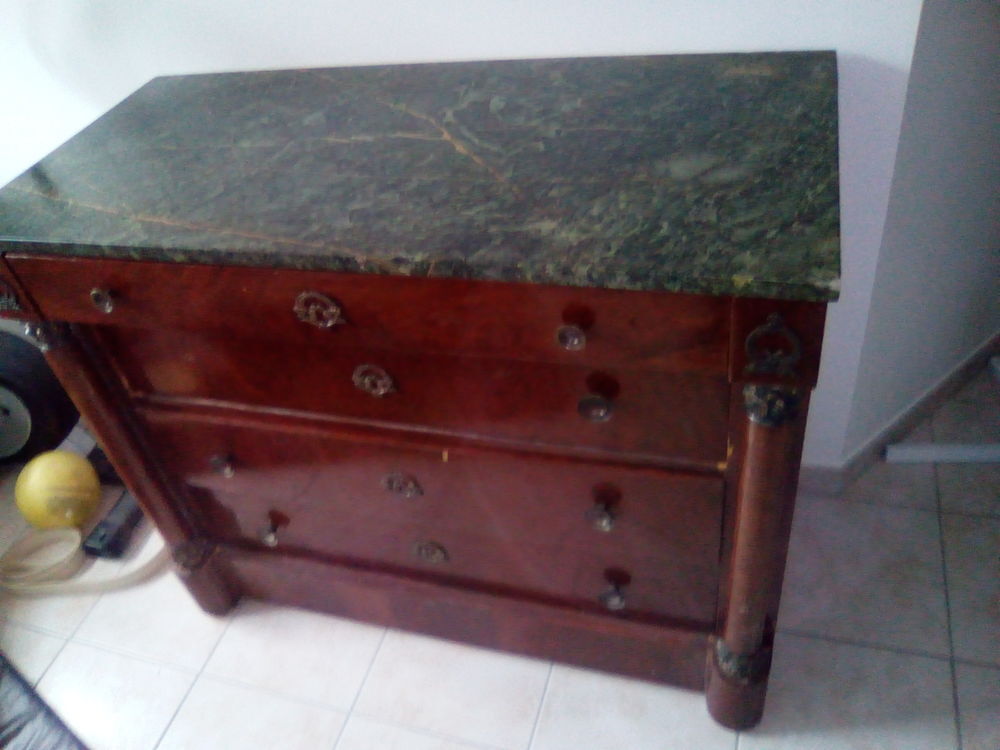 commode chin&eacute;e acajou Meubles