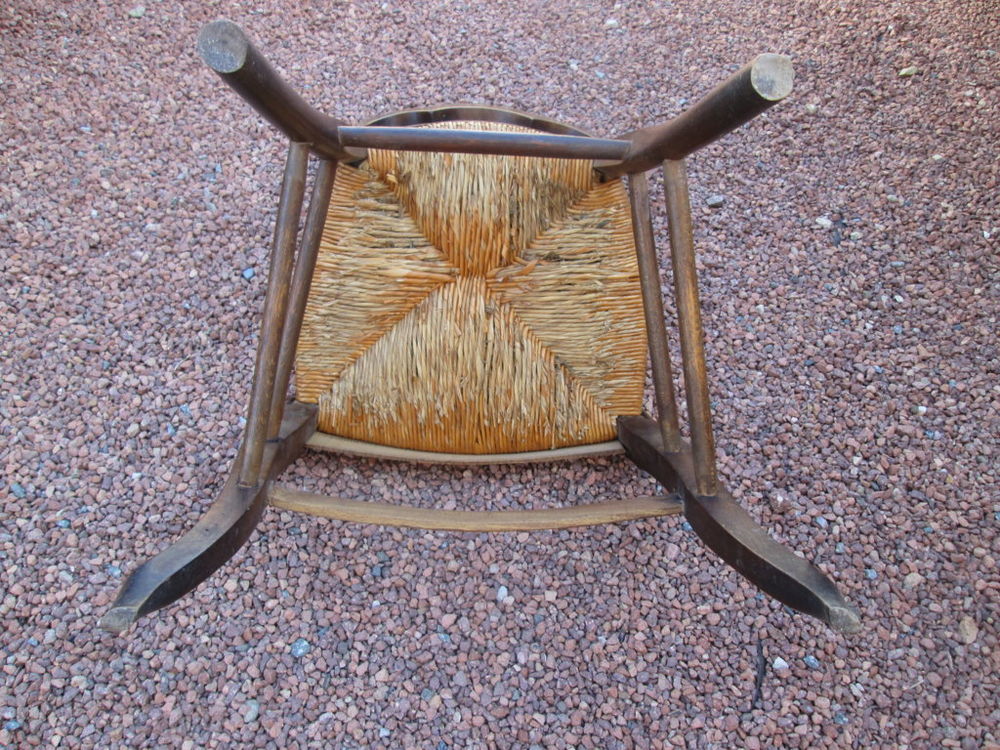 Chaise en paille Meubles