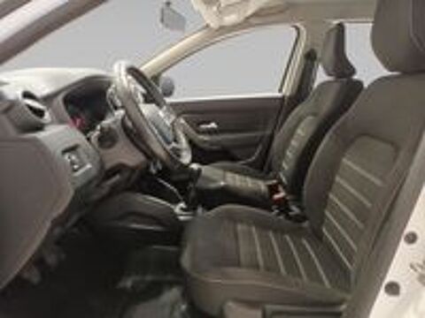 Duster Blue dCi 115 4x2 Essentiel 2022 occasion 08000 Charleville-M&eacute;zi&egrave;res
