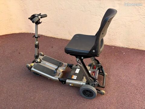 Siege personne a mobilit&eacute; r&eacute;duite  400 e 0 42110 Feurs