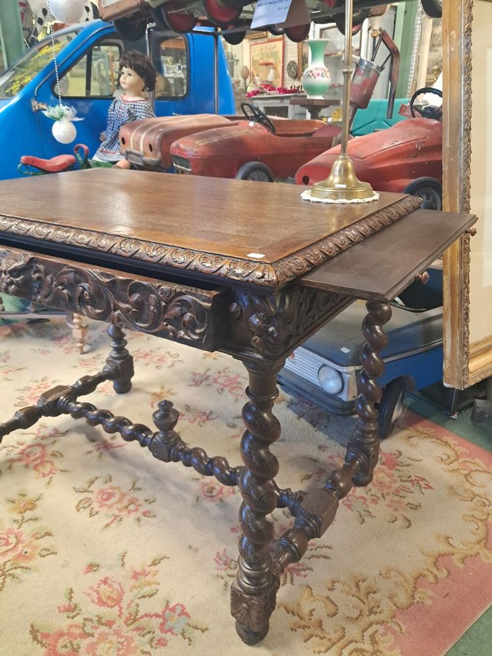Bureau ancien en ch&ecirc;ne style Louis XIII Meubles