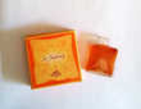 Miniature parfum 24, Faubourg de Herm&egrave;s. Collector ! 