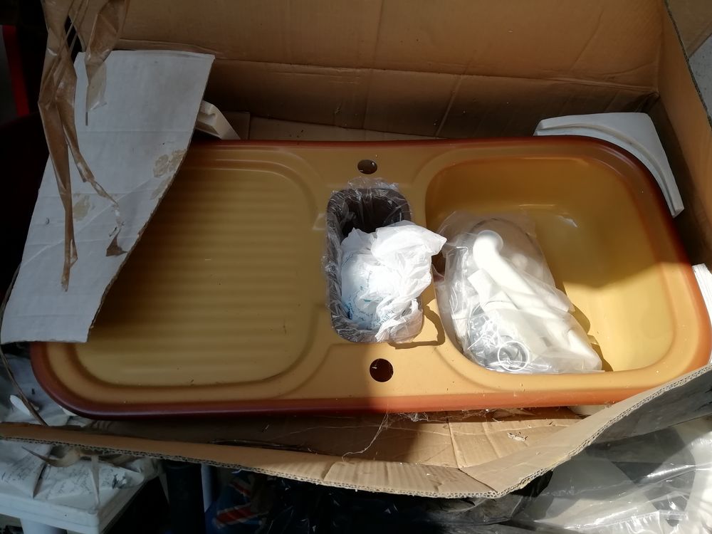 &Eacute;vier en r&eacute;sine Cuisine