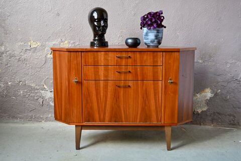 Commode ou meuble de coin d'angle ancien style vintage 390 Wintzenheim (68)