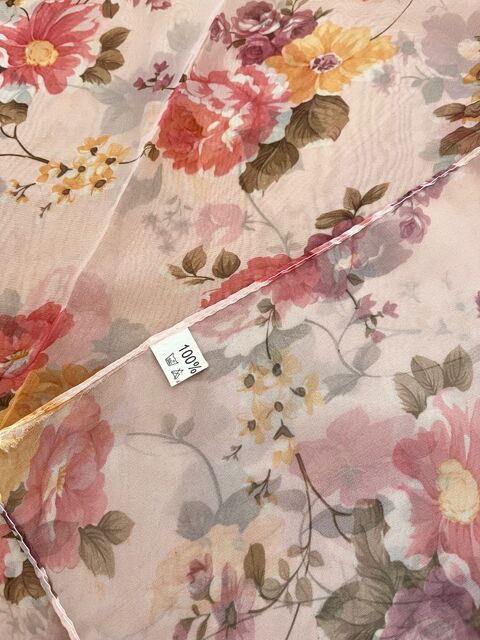 Grand Foulard 100% soie, 170x70cm, Rose fleurs roses 10 Paris 19 (75)