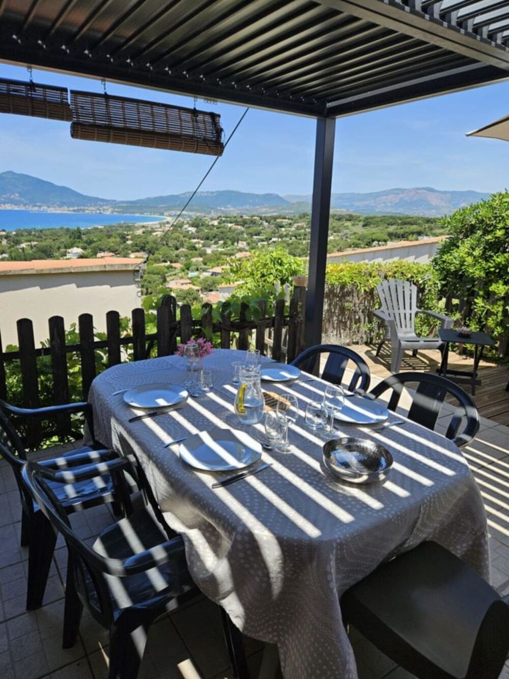   Petite villa climatisée belle vue mer à  2km plage Porticcio Corse, Porticcio (20166)