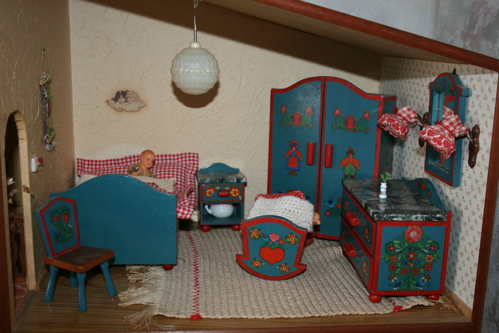 Maison de poup&eacute;e Jeux / jouets