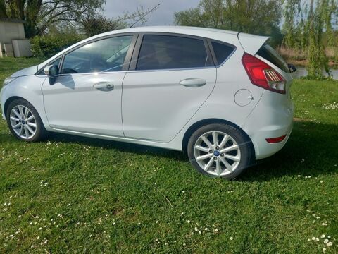 Ford fiesta 1.5 TDCi 75 S&S White