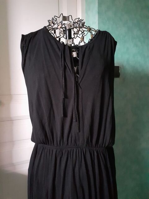 Robe noire Taille L ( 40 ) - H&M - 0 Baume-les-Dames (25)