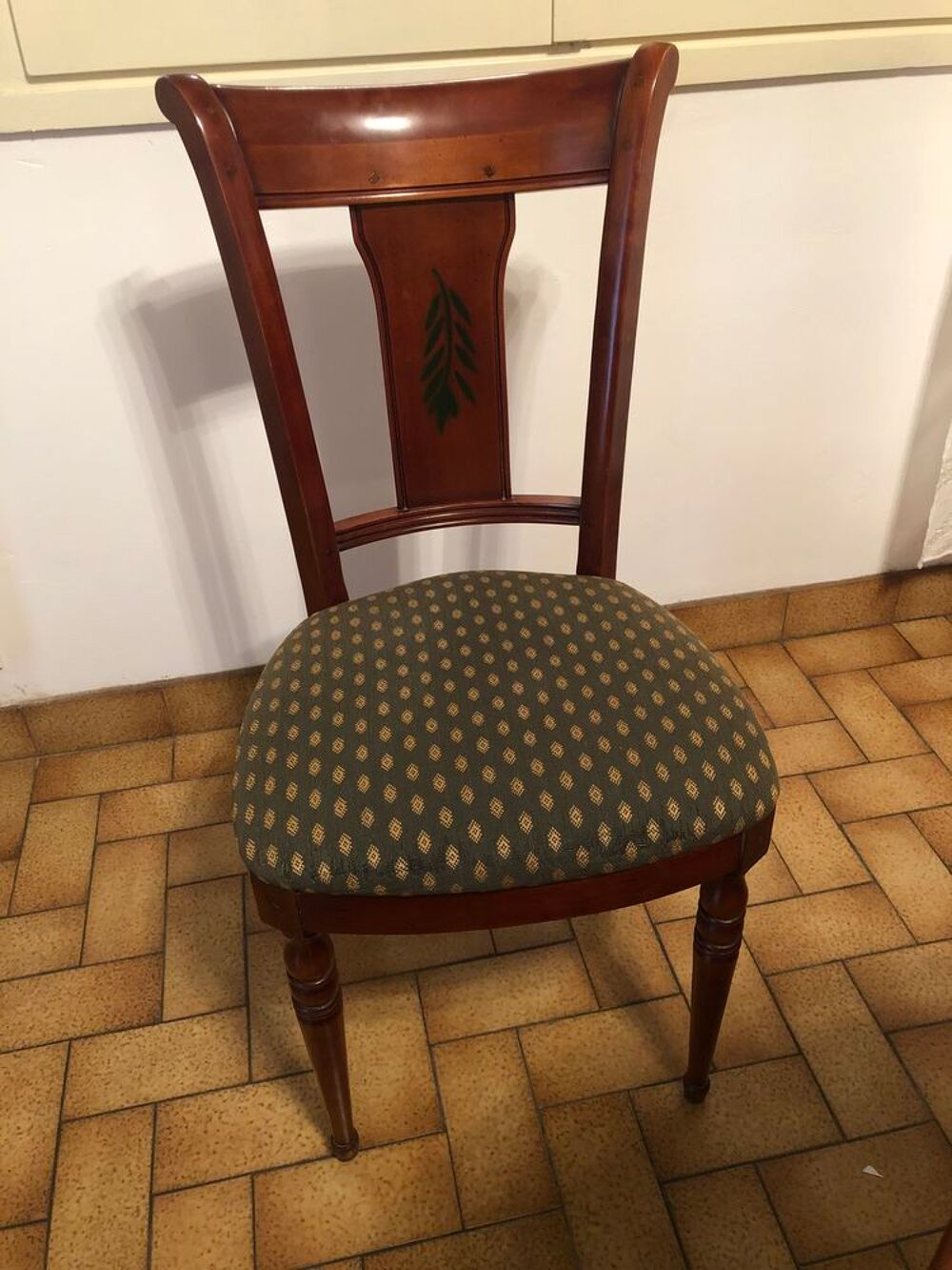 4 Chaises en merisier pour table &agrave; manger Meubles