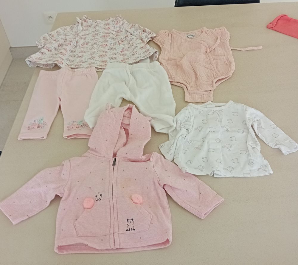 Ensemble V&ecirc;tements Fille/B&eacute;b&eacute;/3 Mois Vêtements enfants