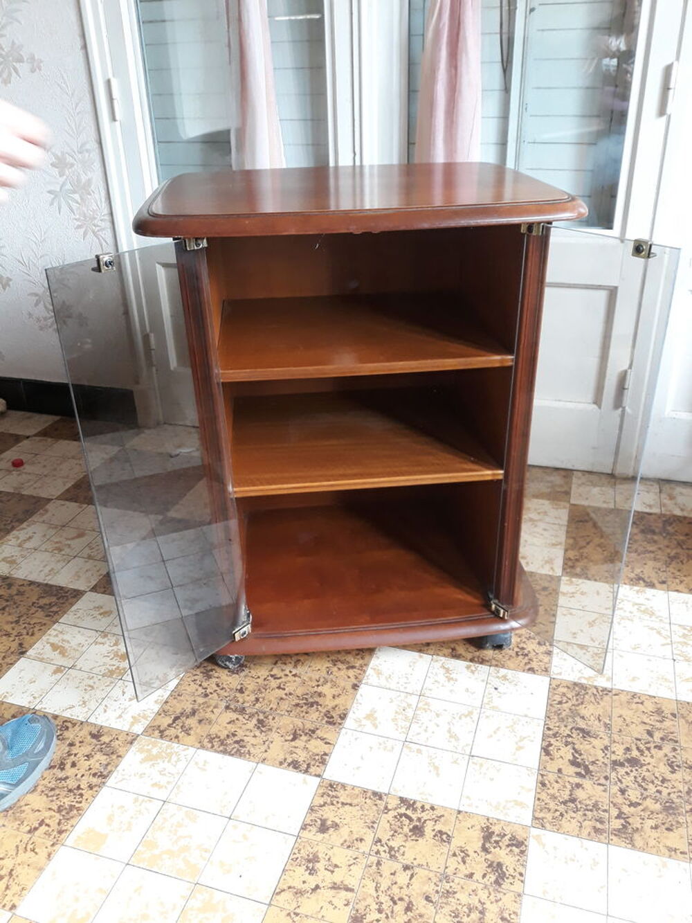 Meuble vitrine Meubles