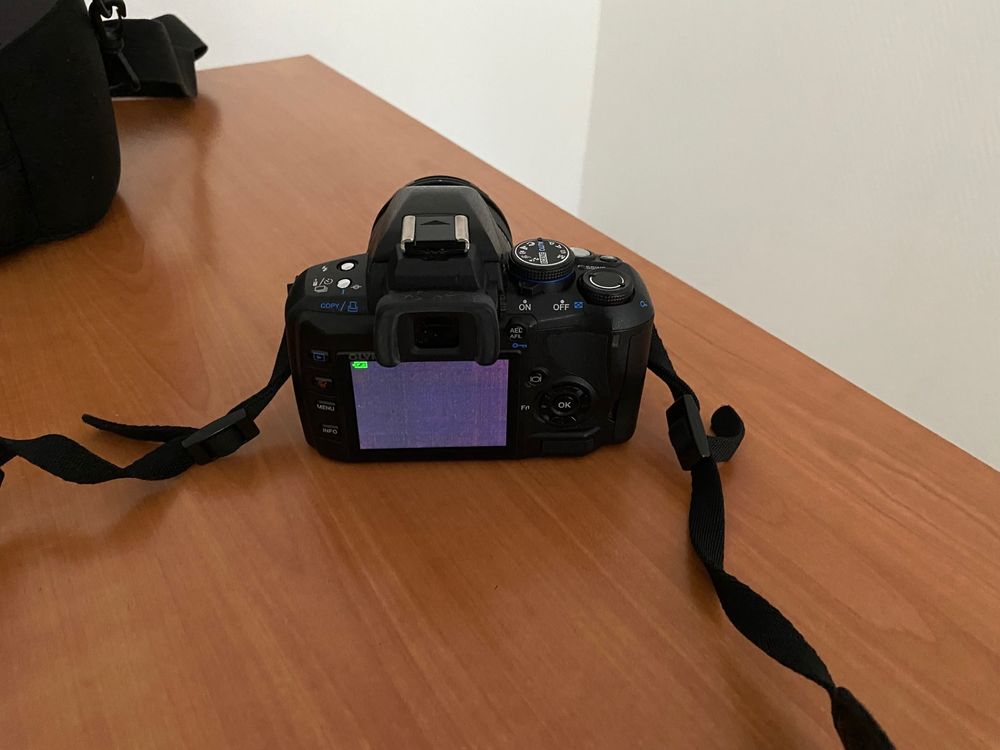 appareil photo reflex num&eacute;rique Photos/Video/TV
