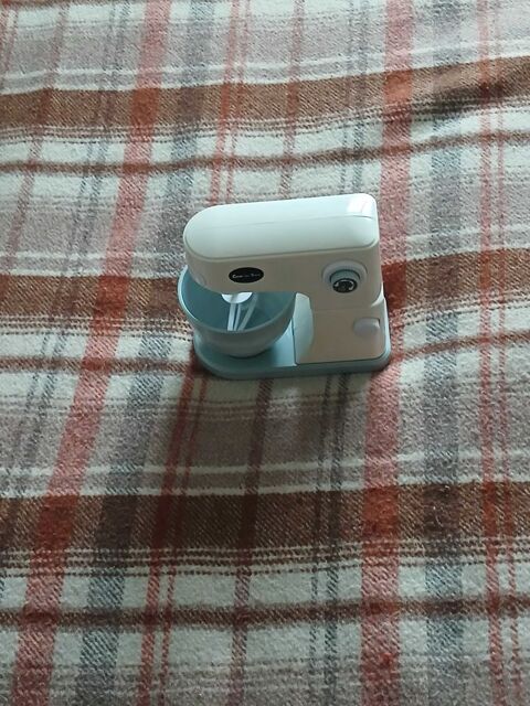 robot+p�tissier+tr�s+bon+�tat+complet 8 Andance (07)