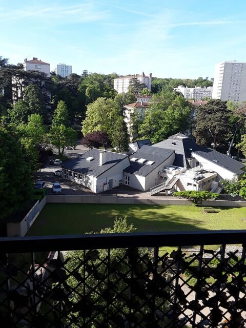  Appartement � louer 2 pi�ces 51 m� Lyon