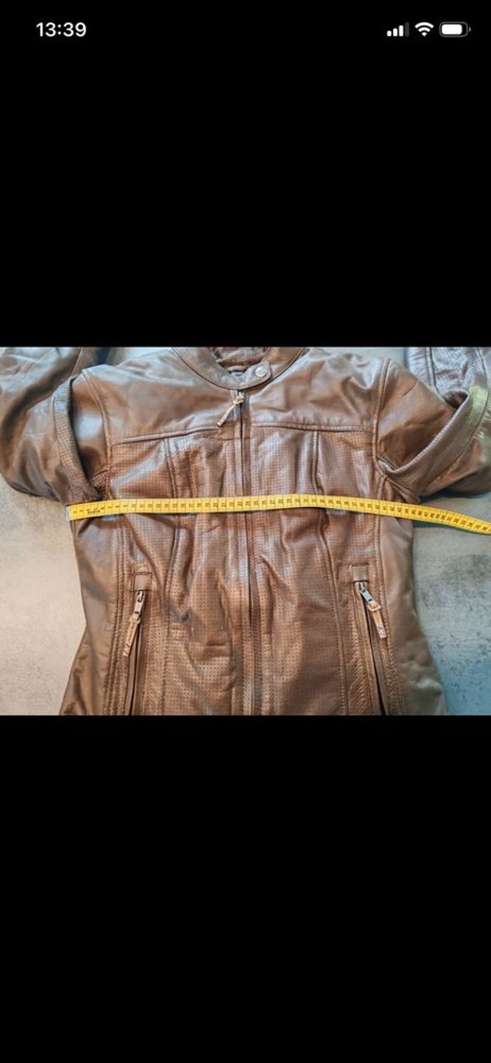 magnifique blouson de moto en cuir de marque Ixon mod&egrave;le crank air lady en taille L. Vêtements