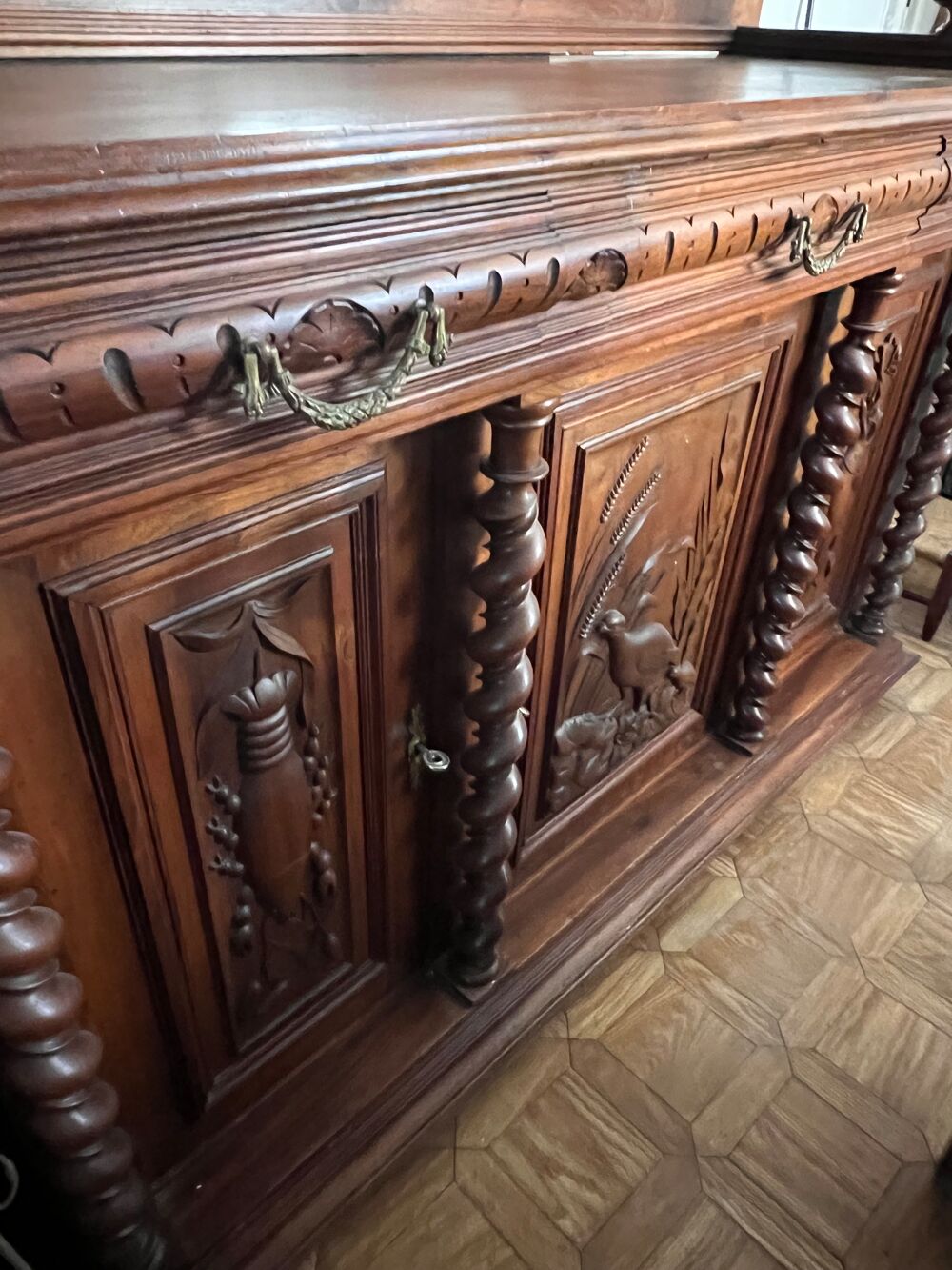 Meubles Louis XIII Noyer massif Meubles