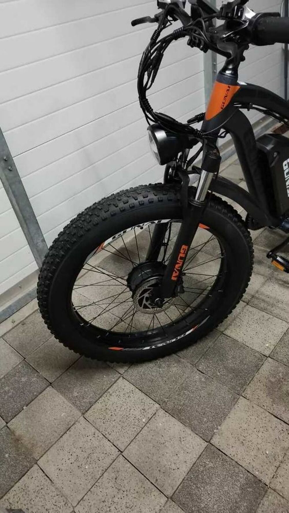 VTT &eacute;lectrique GUNAI GN88 - Double moteur 2000W-26*4 Fat Bike (Occasion) Vélos