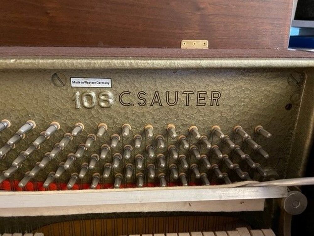 PIANO droit SAUTER 108 Instruments de musique