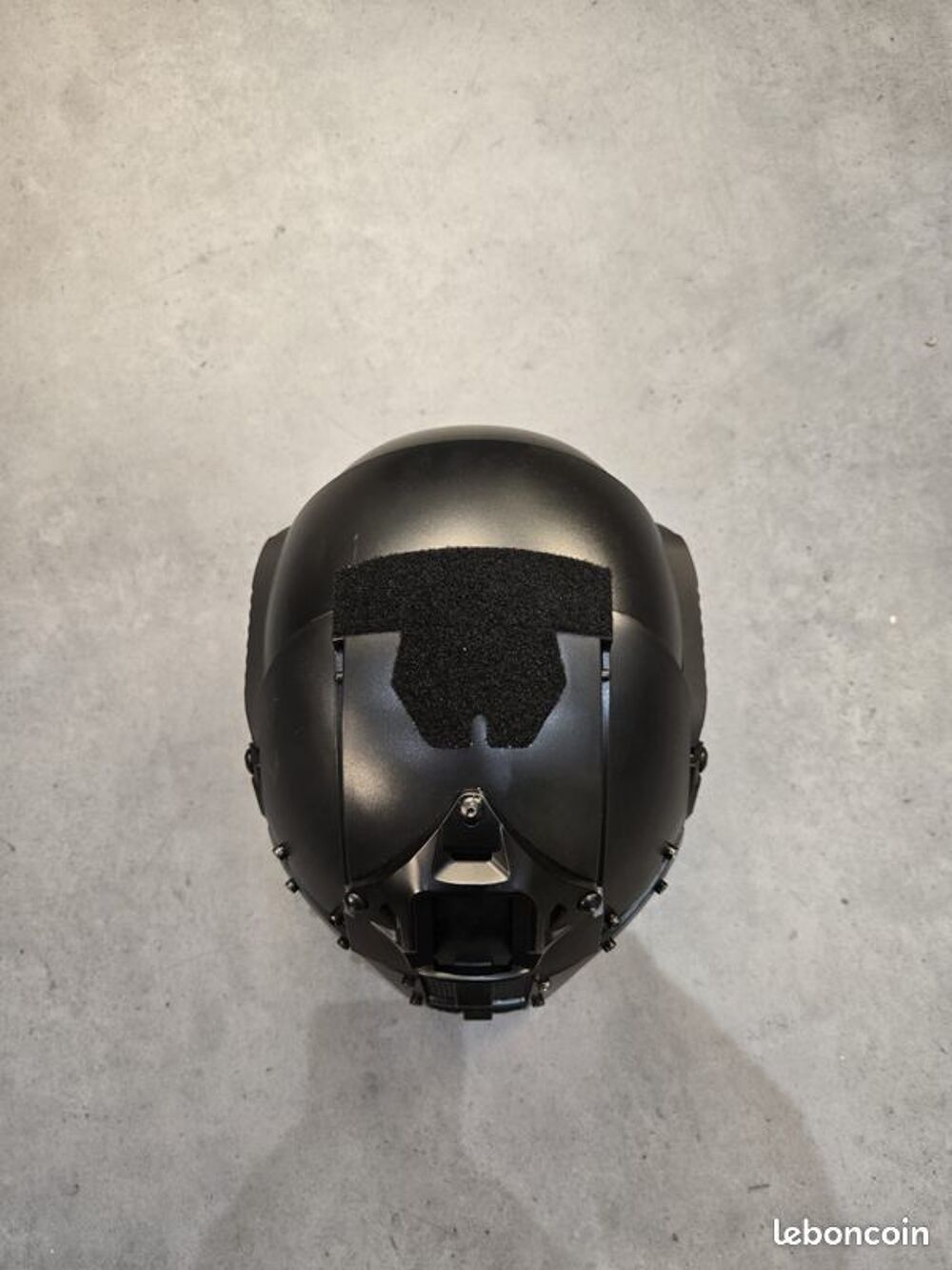 Casque int&eacute;gral noir grillag&eacute; airsoft/paintball Sports