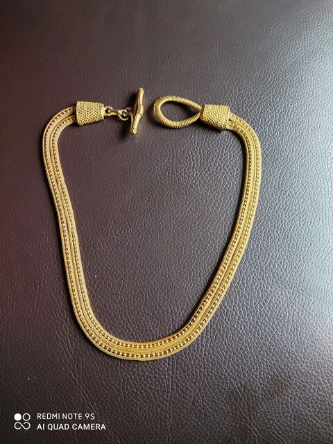 Ceinture dore neuf 50 Soullans (85)