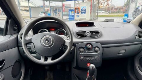 Renault clio iii Clio 1.5 dCi 70 Confort Pack Clim Dynami