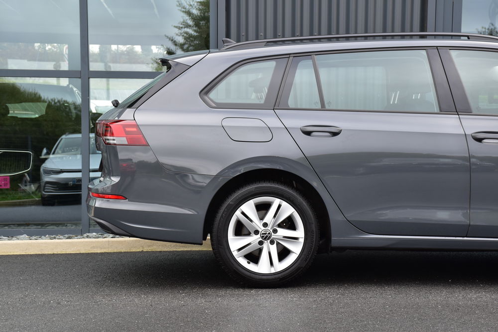 Golf GOLF VIII SW 1.0 ETSI OPF 110 LIFE PLUS DSG7 2023 occasion 56300 Pontivy