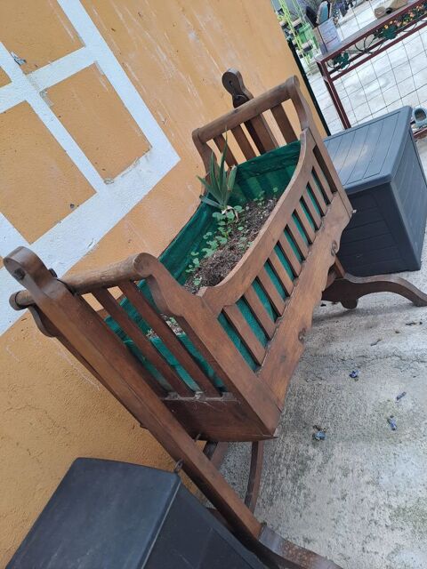 lit a bascule ancien en bois 200 Berriac (11)