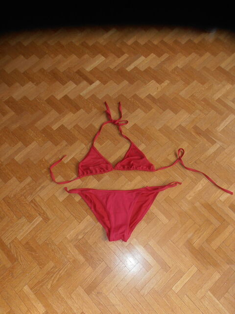 Maillot de bain rouge (68) 6 Tours (37)