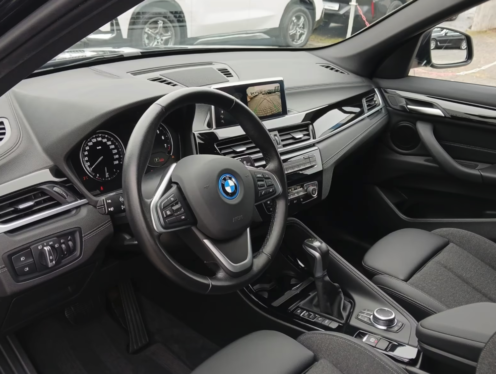 X1 xDrive 25e 220 ch Sportline 2021 occasion 59000 Lille
