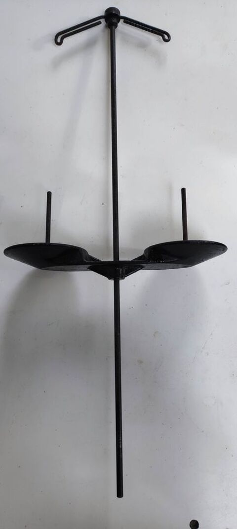 Support de bobines machine � coudre 15 Charbonni�res-les-Bains (69)