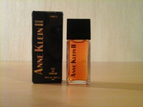 MINIATURES DE PARFUM 6 Trouy (18)