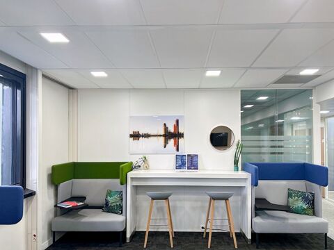 Travaillez &agrave; Rueil Malmaison Plaine Gare ou dans tout autre endroit gr&acirc;ce &agrave; notre r&eacute;seau mondial 99 92500 Rueil-malmaison