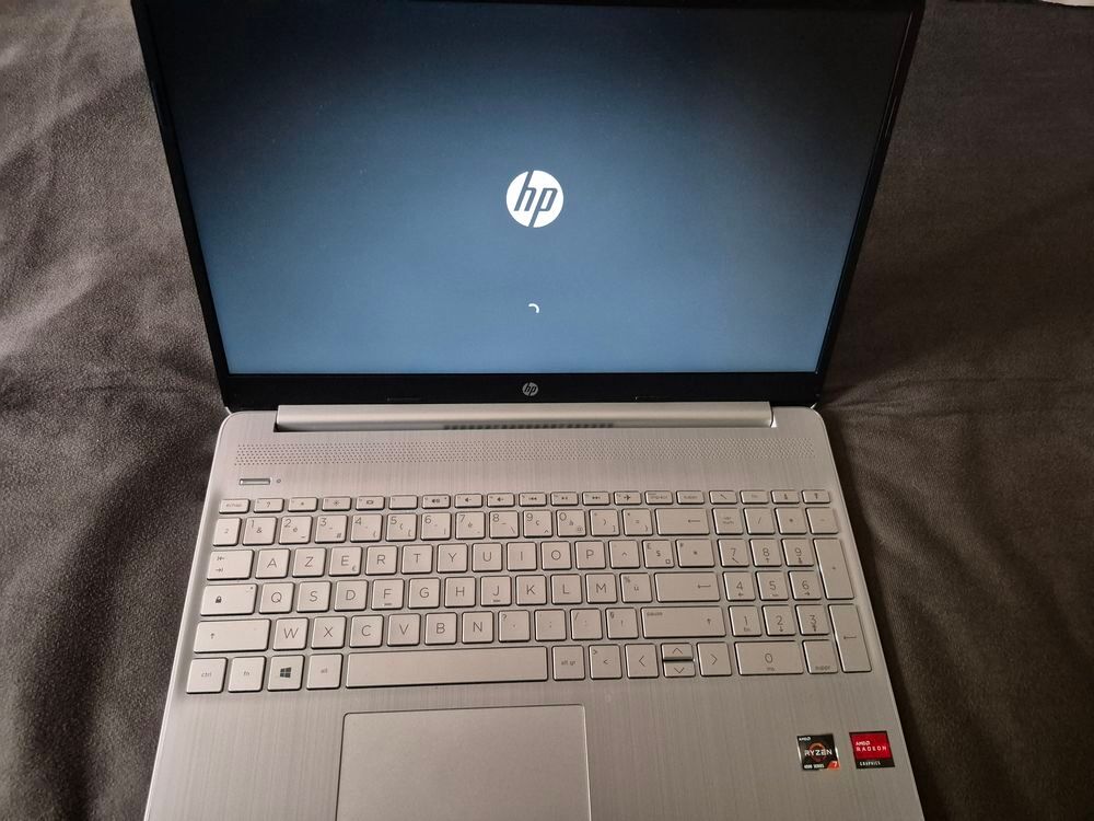 PC portable HP 15s-eq1099nf, PC portable 15? tr&egrave;s bon &eacute;tat Matériel informatique