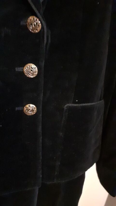tailleur en velours veste jupe 35 Marseille 3 (13)