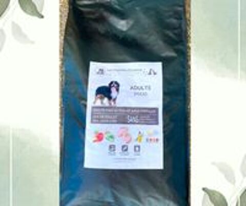   17 sacs de croquettes chien 12kg 
