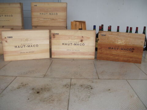 Cause dcs vieux vin caisse bois de 6 0 La Chabossiere (44)