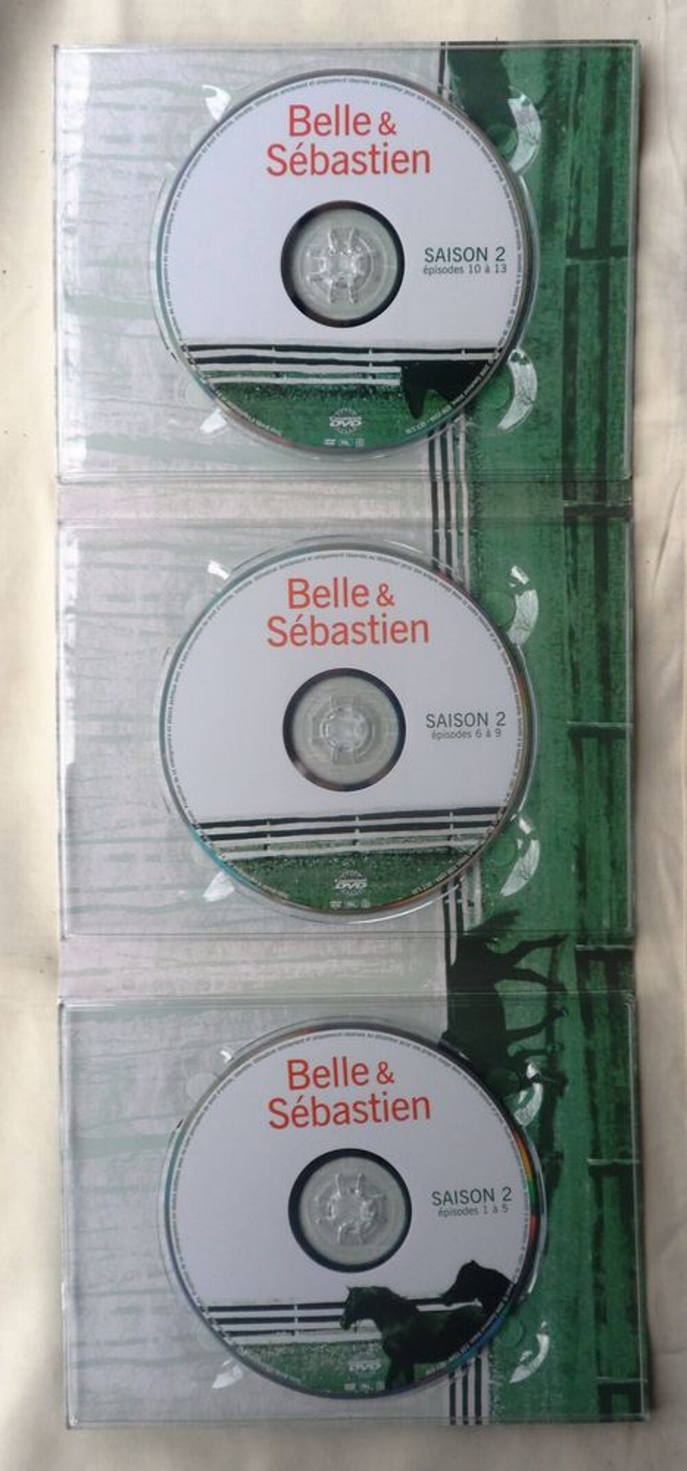 DVD de Belle et S&eacute;bastien int&eacute;grale des saisons 1 et 2 6 DVD DVD et blu-ray