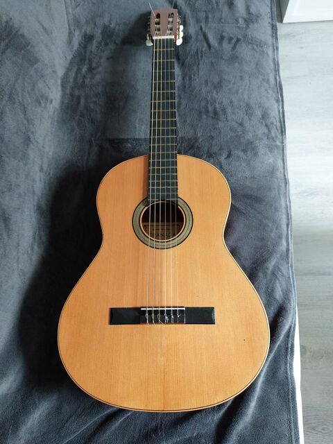 Guitare classique Espagnole Granada 100 Ablis (78)