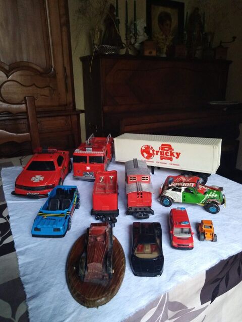 Lot de 11 voitures 10 Avermes (03)