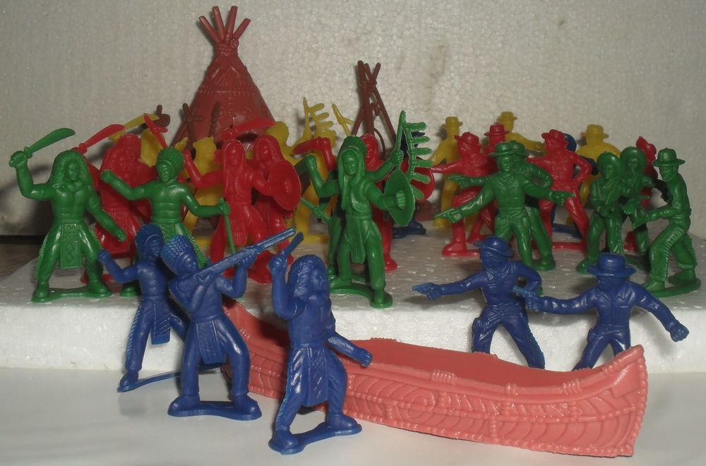 Lot de 33 figurines Indien Cowboys en plastique Jeux / jouets