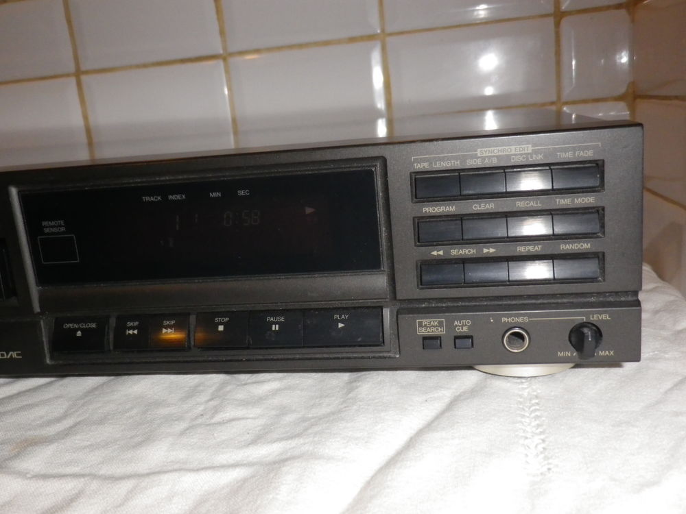 Lecteur cd audio technics compact disc player SL-PG200A sans Audio et hifi