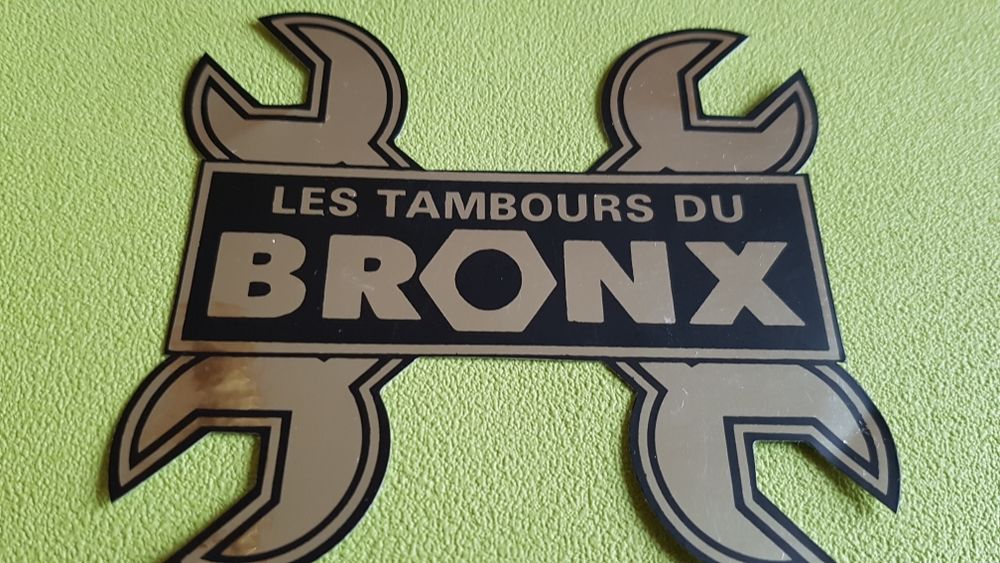 LES TAMBOURS DU BRONX CD et vinyles