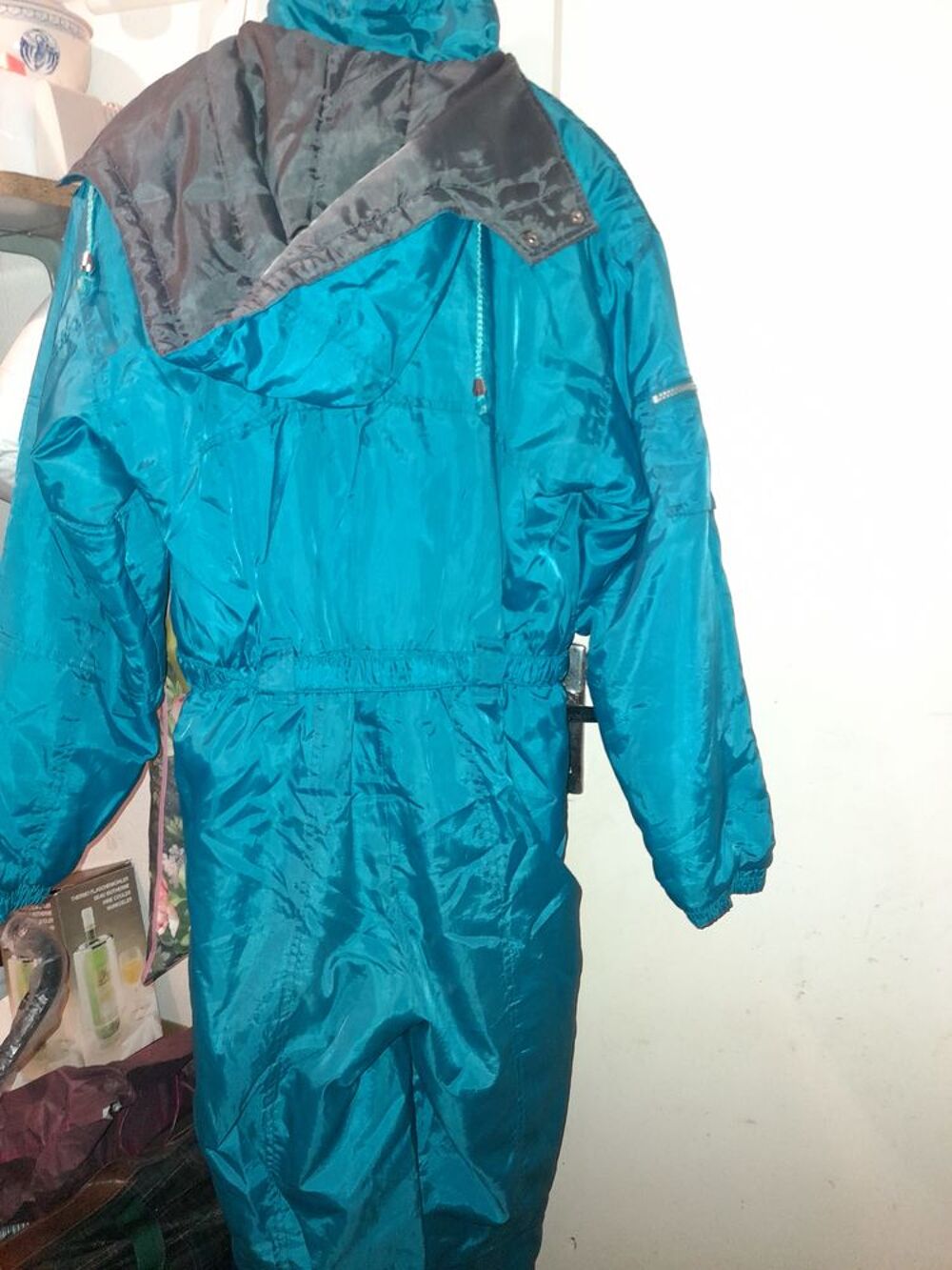 Combi de ski ou sport Vêtements