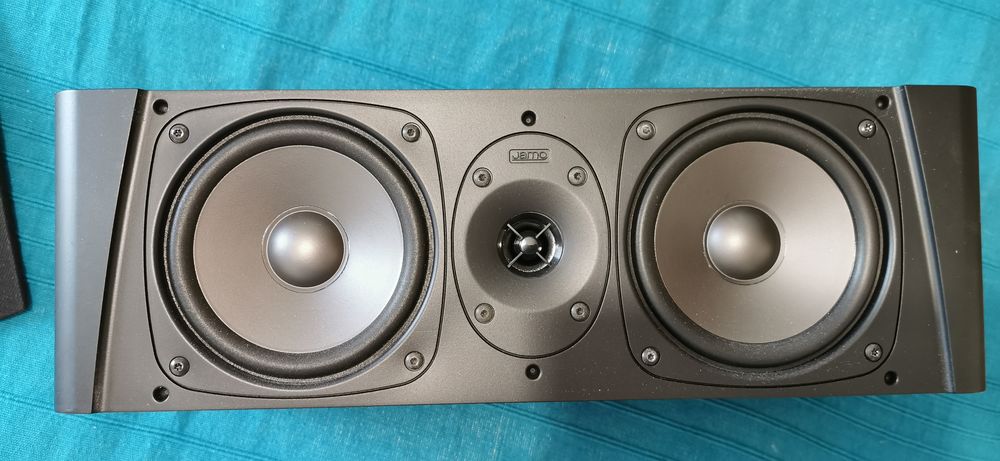 Enceinte centrale JAMO Audio et hifi