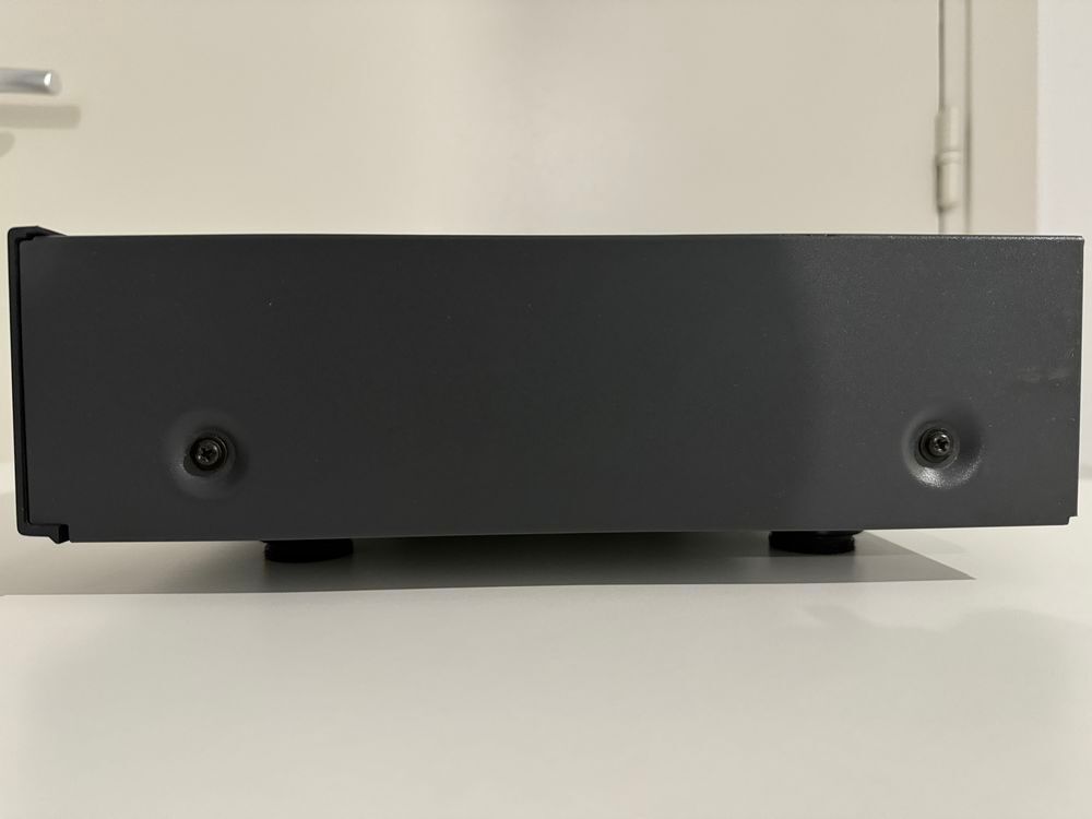 Amplificateur NAD C300 en tr&egrave;s bon &eacute;tat Audio et hifi